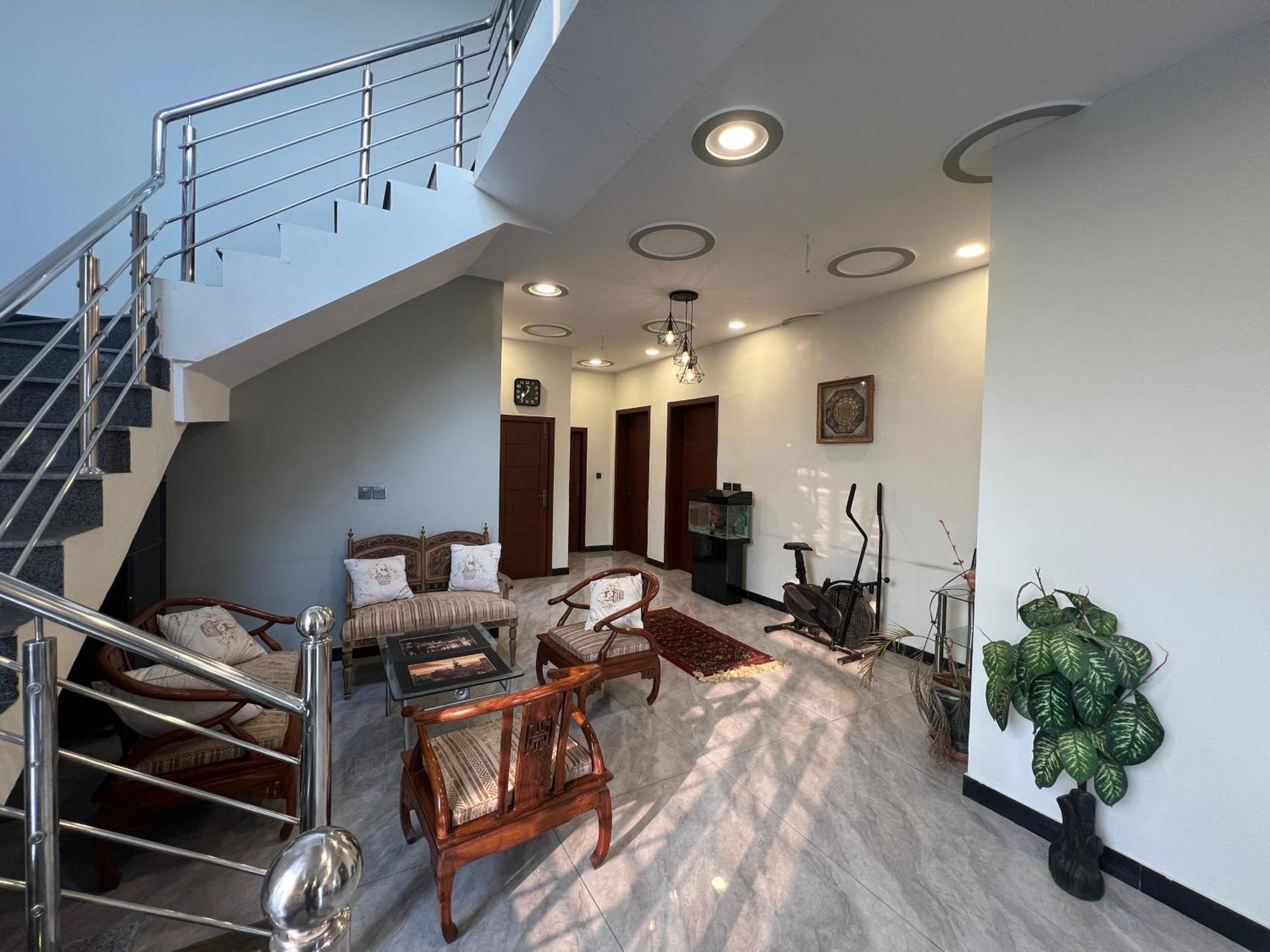 Deluxe King Room In Silverscape Residence Rawalpindi Exterior photo